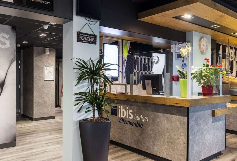 Отель Ibis Budget Villemomble