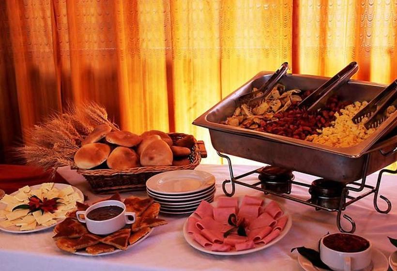 Отель Inti Punku Alameda Inn