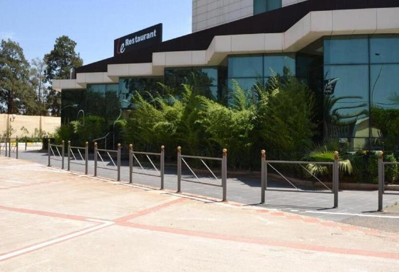 هتل Jardy Hôtel & Suites