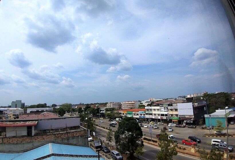 בית מלון כפרי Jelai Temerloh