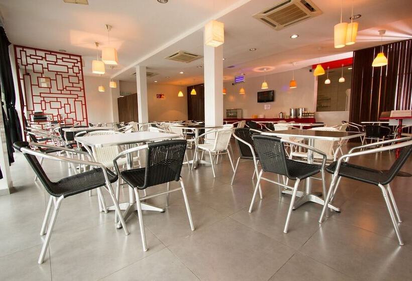 בית מלון כפרי Jelai Temerloh