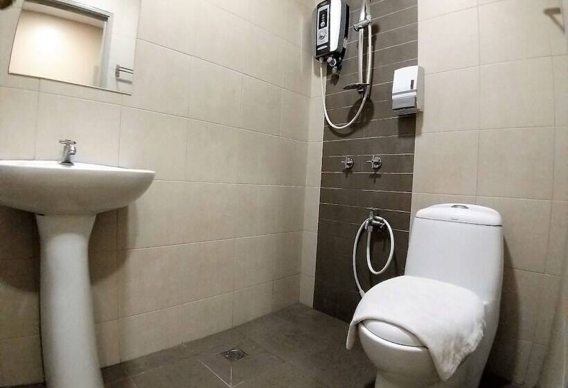 בית מלון כפרי Jelai Temerloh