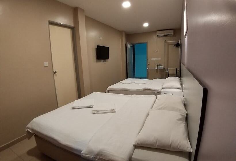 בית מלון כפרי Jelai Temerloh