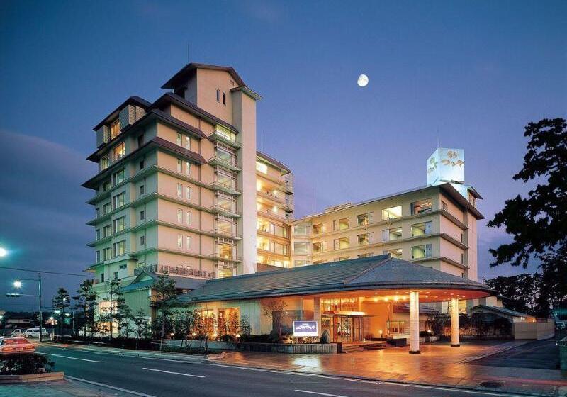 בית מלון כפרי Kaike Tsuruya