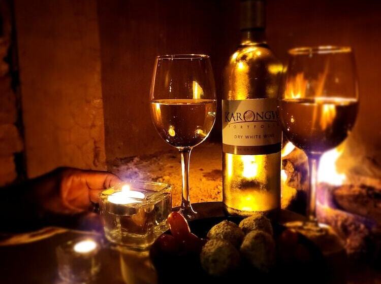 Отель Karongwe Portfolio Karongwe River Lodge