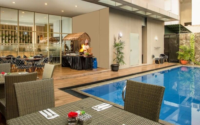 ホテル Khas Semarang