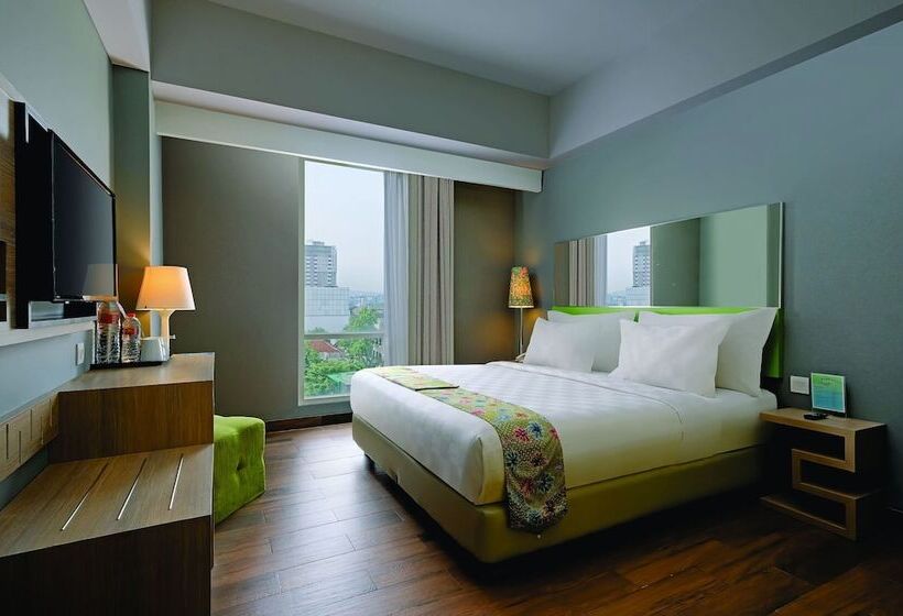 ホテル Khas Semarang