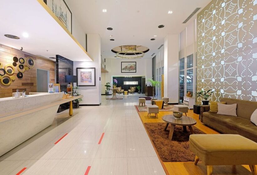 ホテル Khas Semarang