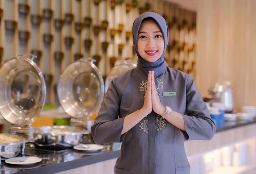 ホテル Khas Semarang