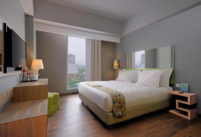 ホテル Khas Semarang