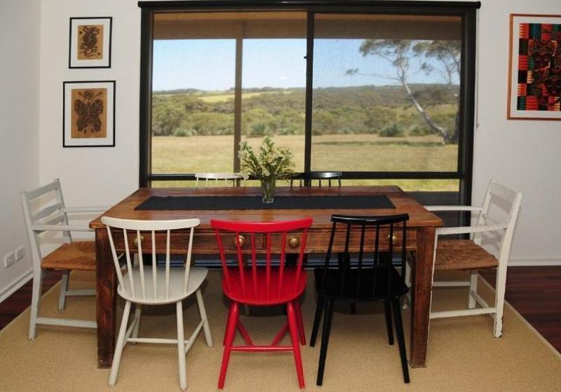 בית מלון כפרי Ecopia Retreat Wildlife Sanctuary