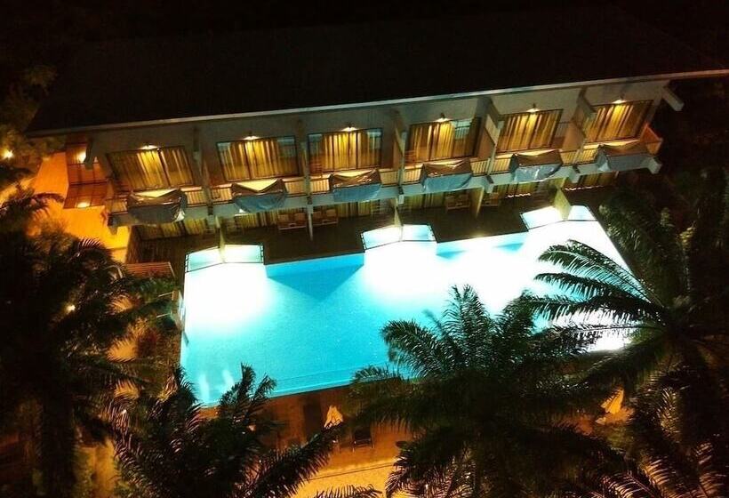 فندق Le Pes Villas