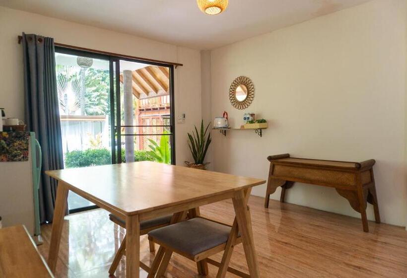 فندق Leeloo Paradise