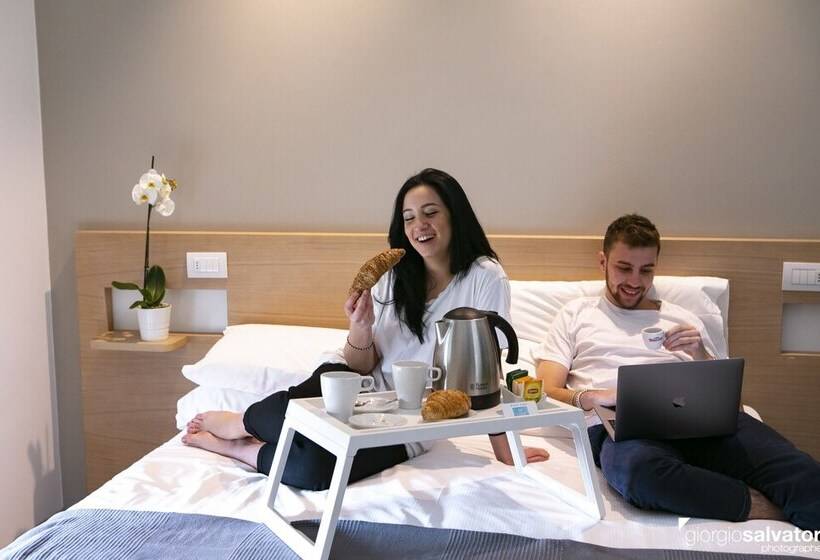 فندق Liane Riccione