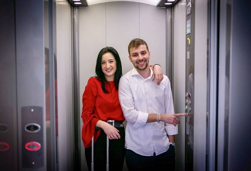 فندق Liane Riccione