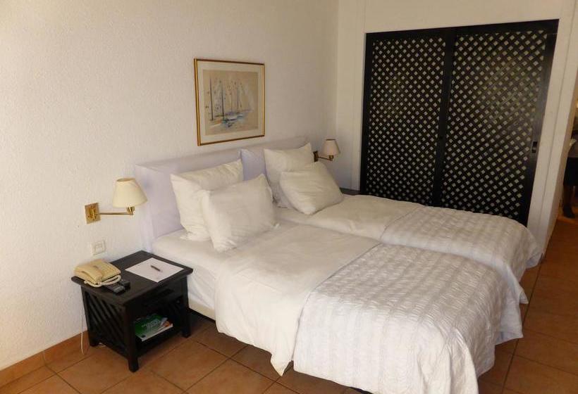 هتل Mercure N Djamena Le Chari