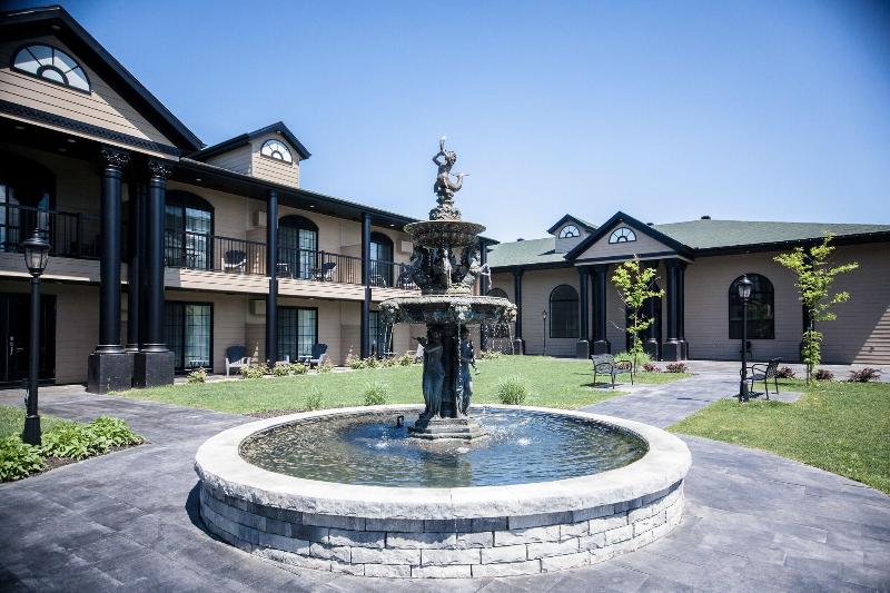 Отель Montfort Nicolet