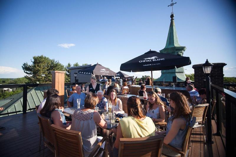 Отель Montfort Nicolet