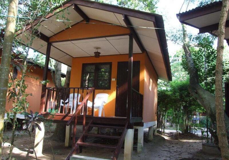 ホテル Moonhut Bungalows