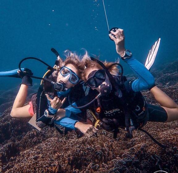 호텔 Oceans 5 Dive Resort