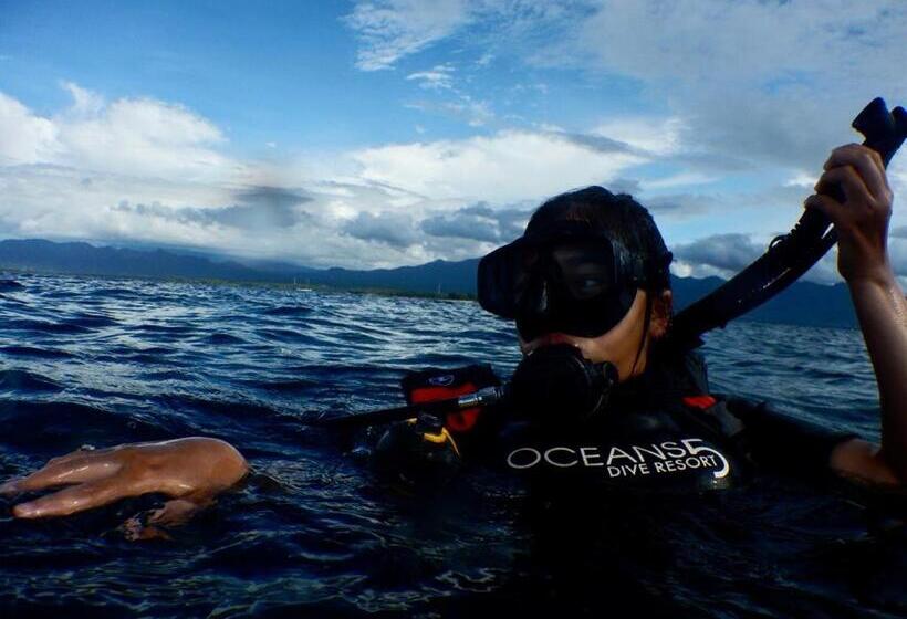 هتل Oceans 5 Dive Resort