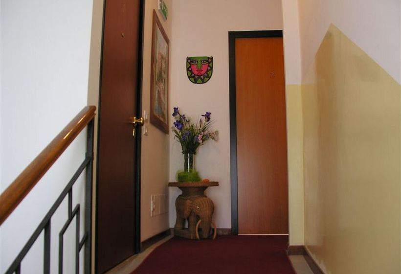 هتل Venice Suites