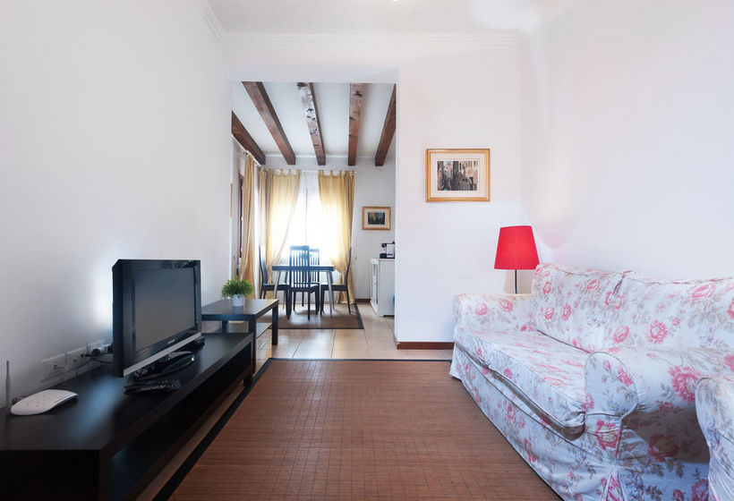 هتل Venice Suites