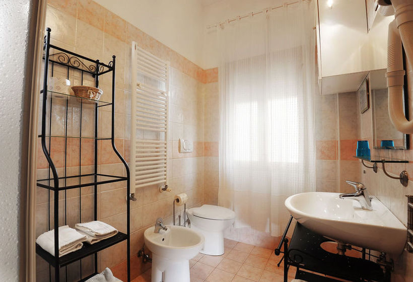 هتل Venice Suites