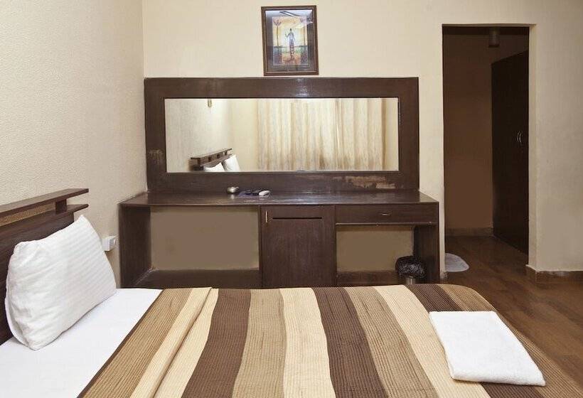 ホテル Oyo Rooms Cyber Hub