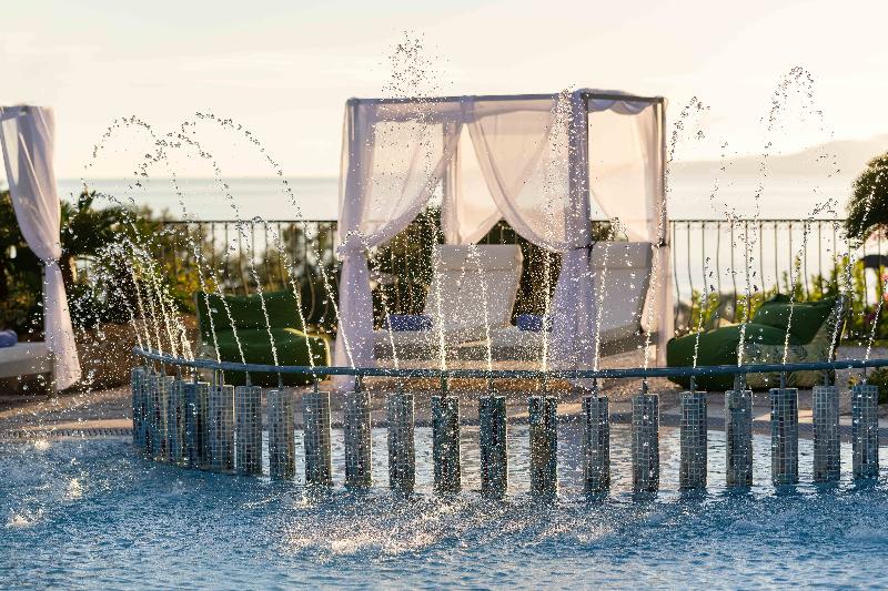 בית מלון כפרי Pefkos View Suites & Maisonette