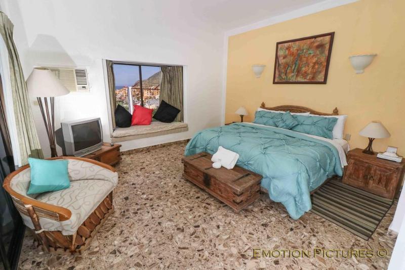 Отель Portofino Resort