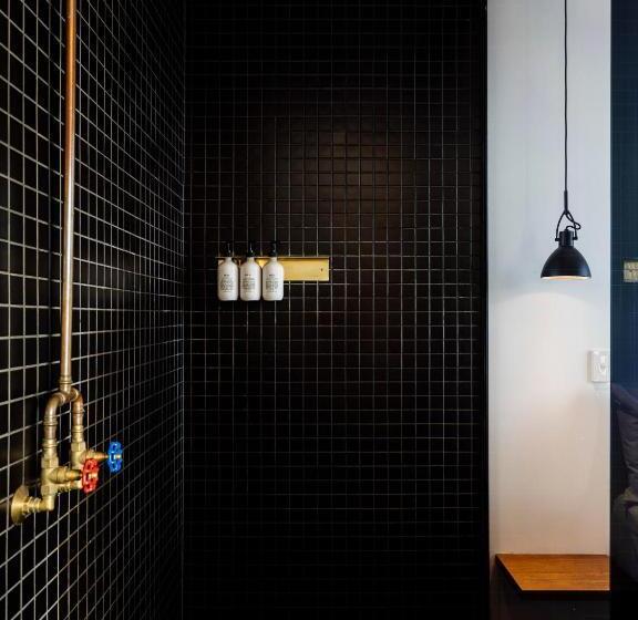 בית מלון כפרי Pumphouse Point