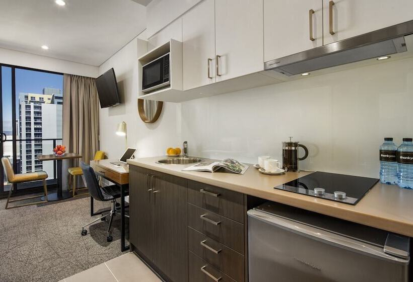 ホテル Quest East Perth