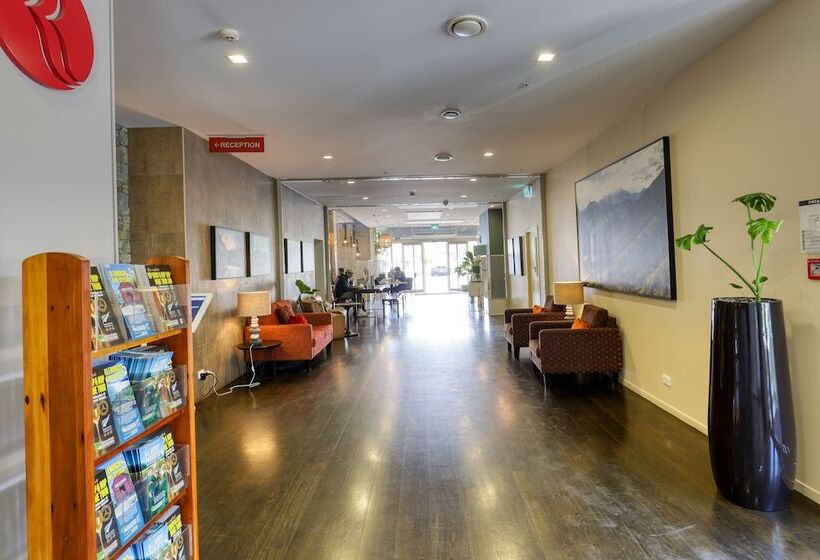 هتل Ramada Suites By Wyndham Queenstown Remarkables Park