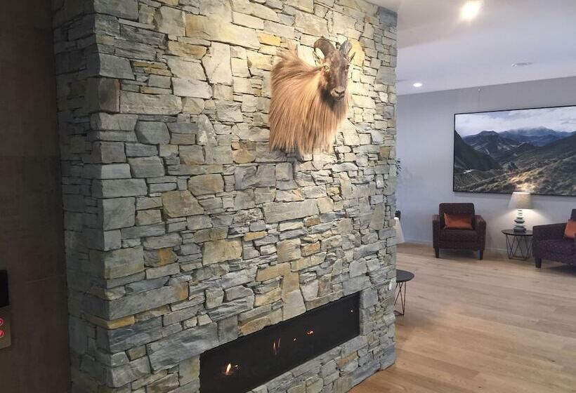 هتل Ramada Suites By Wyndham Queenstown Remarkables Park