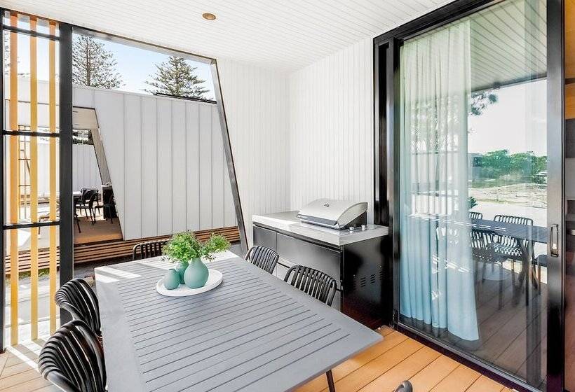 בית מלון כפרי Reflections Hawks Nest   Holiday Park