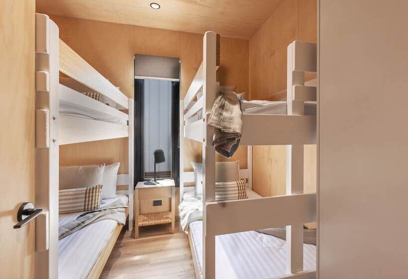 בית מלון כפרי Reflections Hawks Nest   Holiday Park