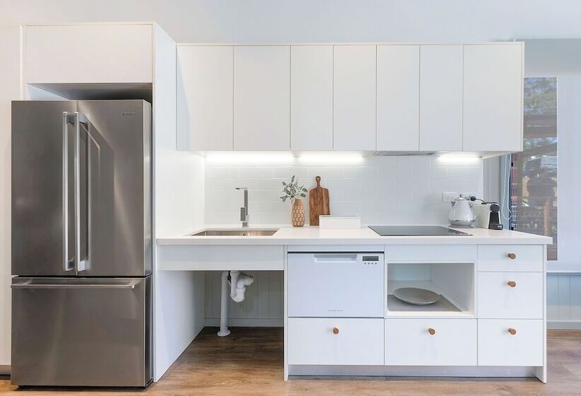 בית מלון כפרי Reflections Jimmys Beach   Holiday Park