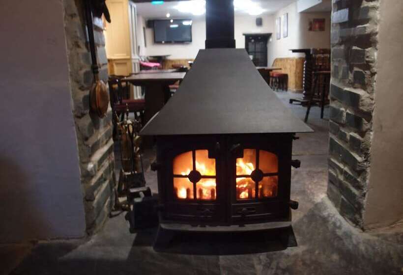 هتل Royal Britannia