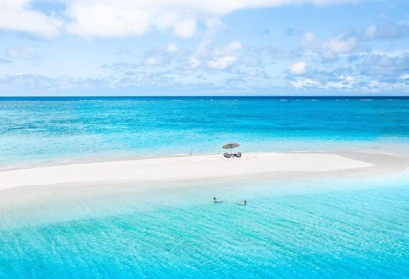 هتل Royal Davui Island Resort   Adults Only