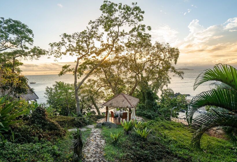 호텔 Royal Davui Island Resort Adults Only