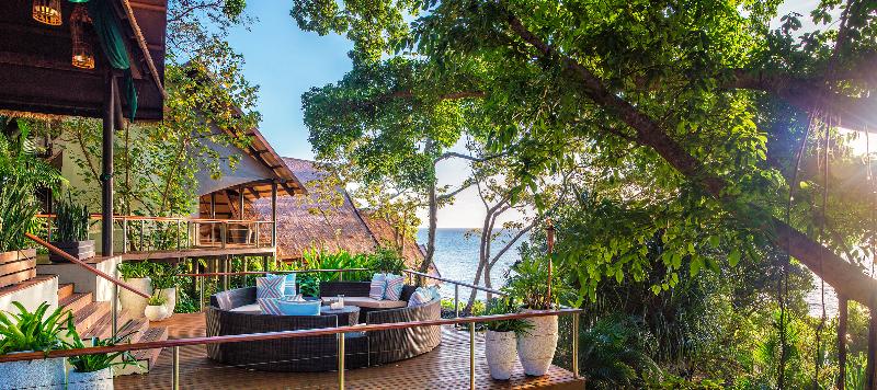 هتل Royal Davui Island Resort   Adults Only