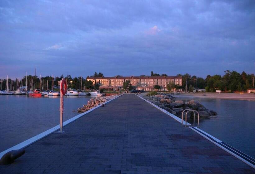 فندق Royal Harbour Resort