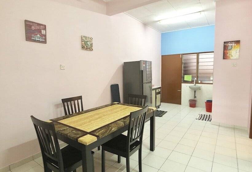 호텔 Sakura 2 Homestay Kampar