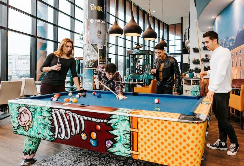 فندق The Hague Teleport