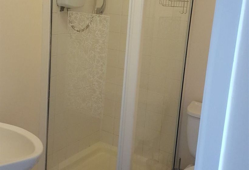 酒店 The Soldier Dick