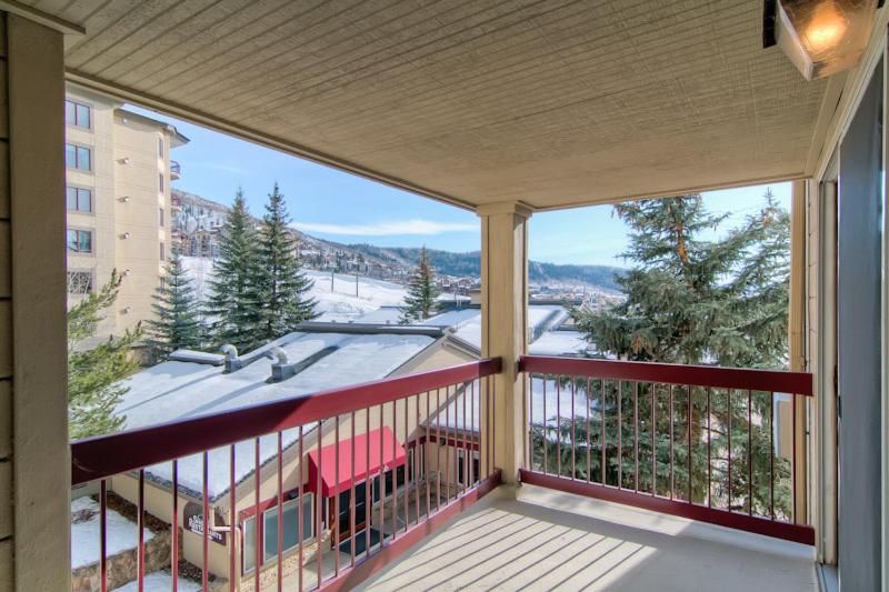 Torian Plum Plaza Condos