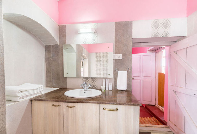 ホテル Itsy By Treebo  Rosefield Heritage