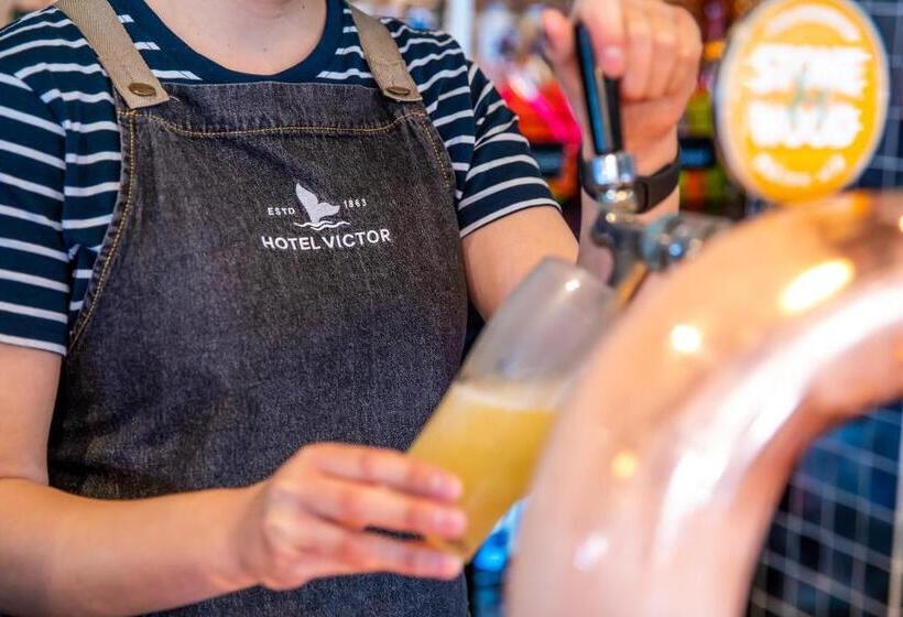 Nightcap At Hotel Victor