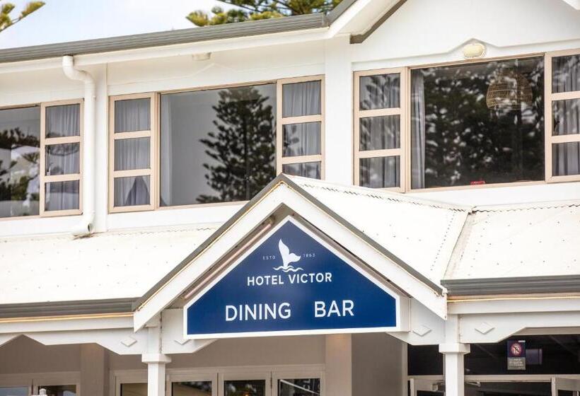 Nightcap At Hotel Victor